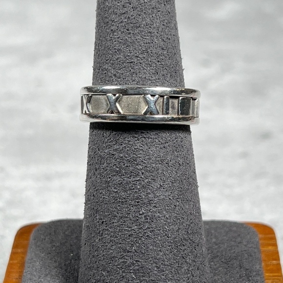 Tiffany & Co. Atlas Band Ring - Picture 6 of 10